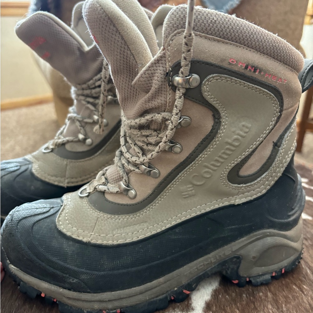 Columbia Omni-Heat Women’s 8.5
